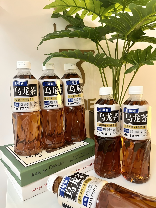 一瓶乌龙茶的工艺细节和三得利品牌定位之间的关系观察