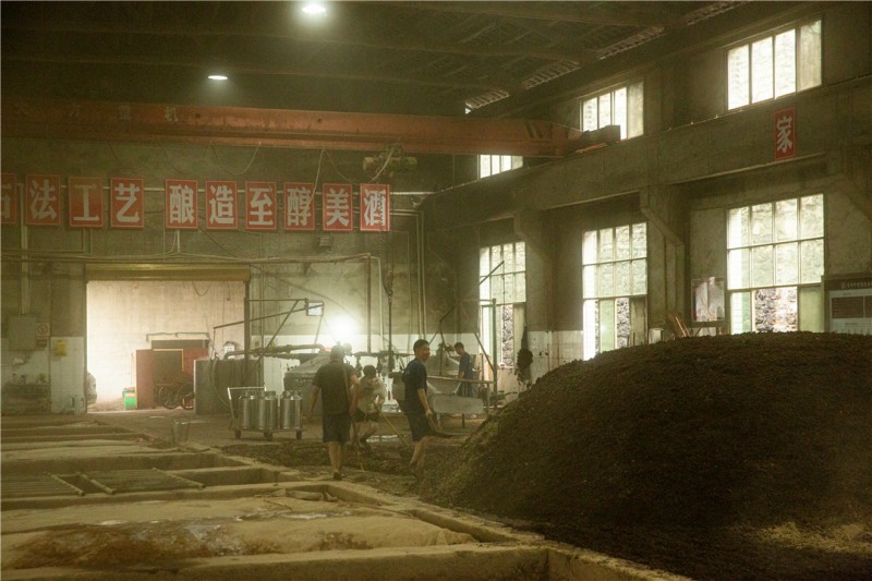 国民酱酒凭实力出圈:价格5880元53度勇士的荣耀酒尊享版(图3) 国民酱酒凭实力出圈:价格5880元53度勇士的荣耀酒尊享版(图3)