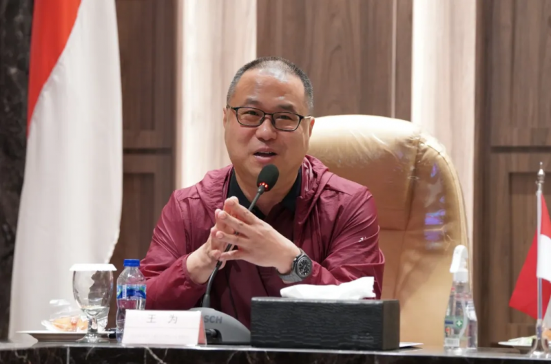 中国酱酒世界行在雅加达掀起热潮,酣客君丰与印尼中华总商会共绘“南洋画卷”(图3) 中国酱酒世界行在雅加达掀起热潮,酣客君丰与印尼中华总商会共绘“南洋画卷”(图3)